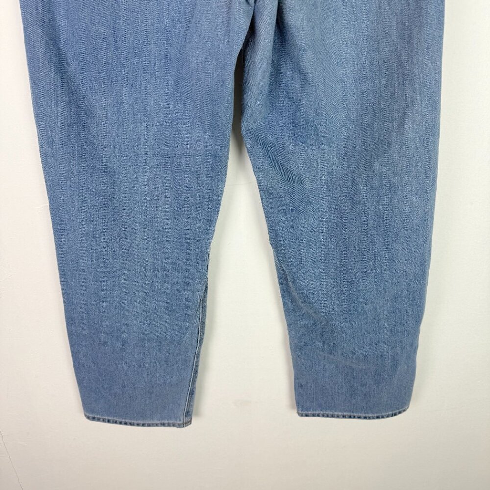 American Eagle Hi-Rise Paperbag Denim Jeans Medium Wash Size 8 SHORT 8S EUC - Picture 8 of 11